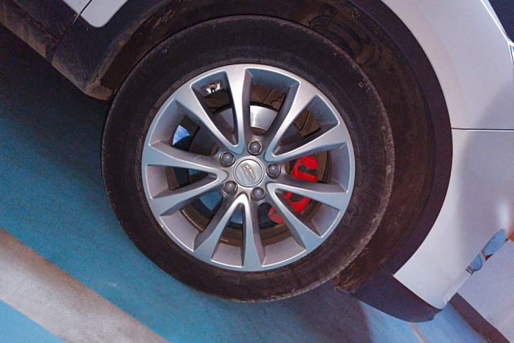 Used Geely Auto Emgrand GS 2018 Sport Edition 1.4T Manual LingShang Model Right Front Wheel Hub