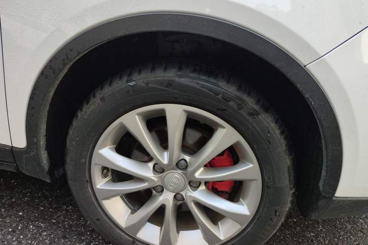Used Geely Auto Emgrand GS 2018 Sport Edition 1.4T Automatic LingShang Model Right Front Wheel Hub