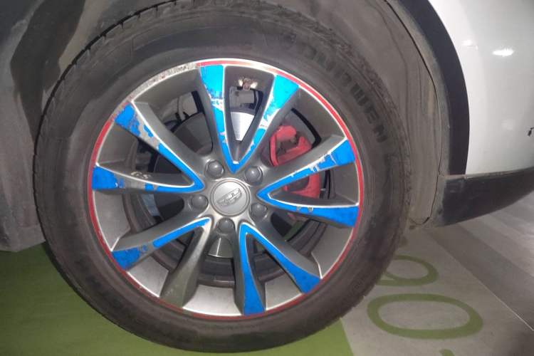 Used Geely Auto Emgrand GS 2018 Sport Edition 1.4T Automatic LingShang Model Right Front Wheel Hub