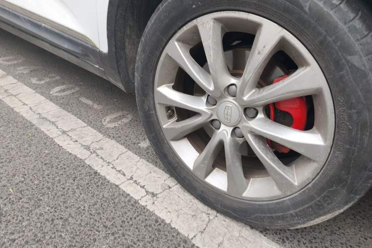 Used Geely Auto Emgrand GS 2018 Sport Edition 1.4T Automatic LingShang Model Right Front Wheel Hub