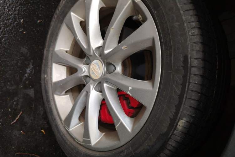 Used Geely Auto Emgrand GS 2018 Sport Edition 1.4T Automatic LingShang Model Right Front Wheel Hub