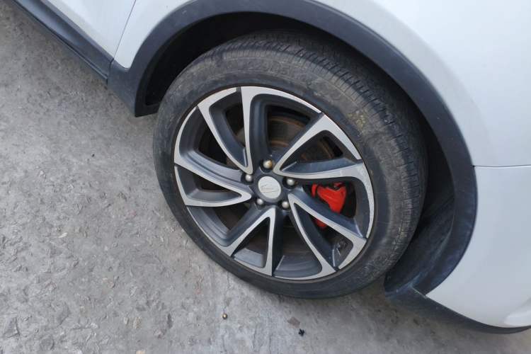 Used Geely Auto Emgrand GS 2018 Sport Edition 1.4T Automatic ZhenShang Model Right Front Wheel Hub