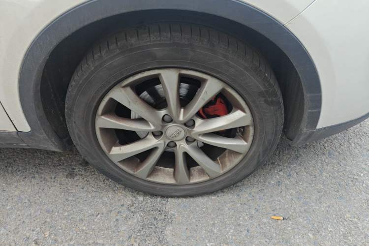 Used Geely Auto Emgrand GS 2018 Sport Edition 1.4T Automatic LingShang Model Right Front Wheel Hub