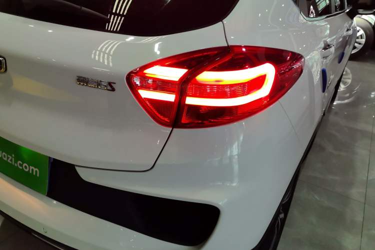 Used Geely Auto Emgrand GS 2018 Lingchao Edition 1.4T Automatic LingShang Smart Connectivity Model Right Rear Taillight