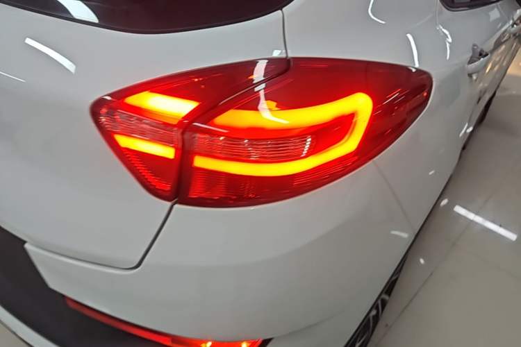 Used Geely Auto Emgrand GS 2018 Sport Edition 1.4T Automatic ZhenShang Model Right Rear Taillight