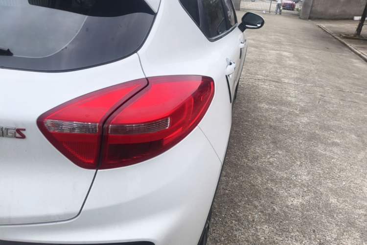 Used Geely Auto Emgrand GS 2018 Lingchao Edition 1.4T Automatic ZhenShang Smart Connectivity Model Right Rear Taillight