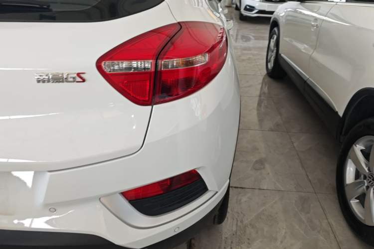 Used Geely Auto Emgrand GS 2018 Elegant Edition 1.8L Automatic LingShang Model Right Rear Taillight