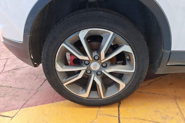 Used Geely Auto Emgrand GS 2018 Lingchao Edition 1.4T Automatic LingShang Smart Connectivity Model Right Rear Wheel Hub