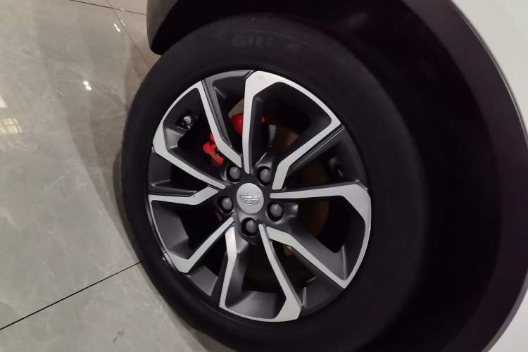 Used Geely Auto Emgrand GS 2018 Lingchao Edition 1.4T Automatic LingShang Smart Connectivity Model Right Rear Wheel Hub
