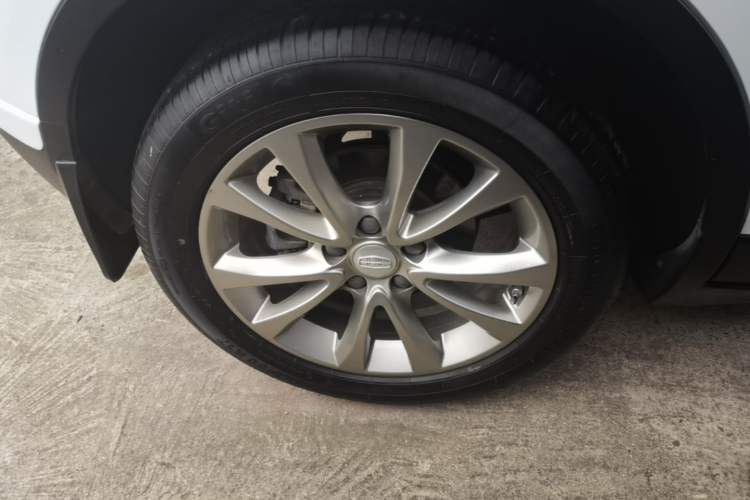 Used Geely Auto Emgrand GS 2018 Elegant Edition 1.8L Automatic LingShang Model Right Rear Wheel Hub