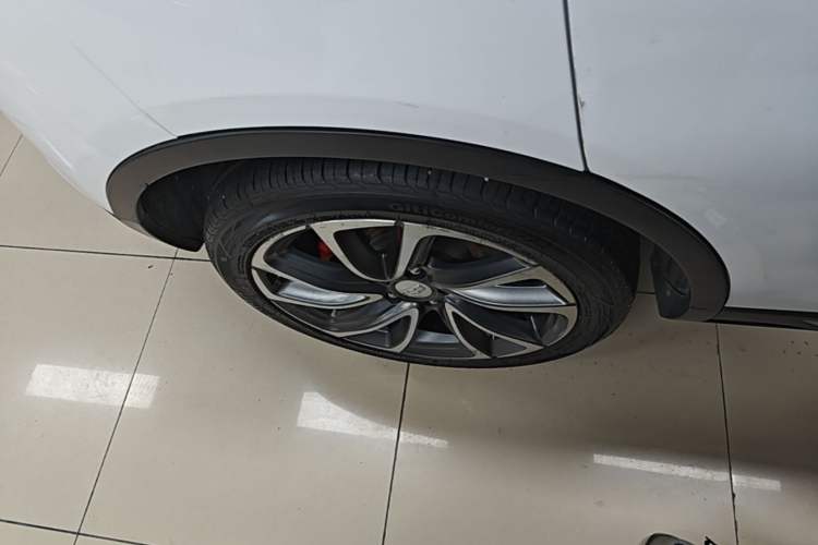 Used Geely Auto Emgrand GS 2018 Sport Edition 1.4T Automatic ZhenShang Model Right Rear Wheel Hub