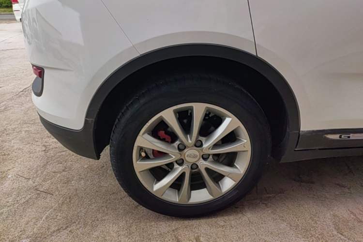 Used Geely Auto Emgrand GS 2018 Sport Edition 1.8L Automatic LingShang Model Right Rear Wheel Hub