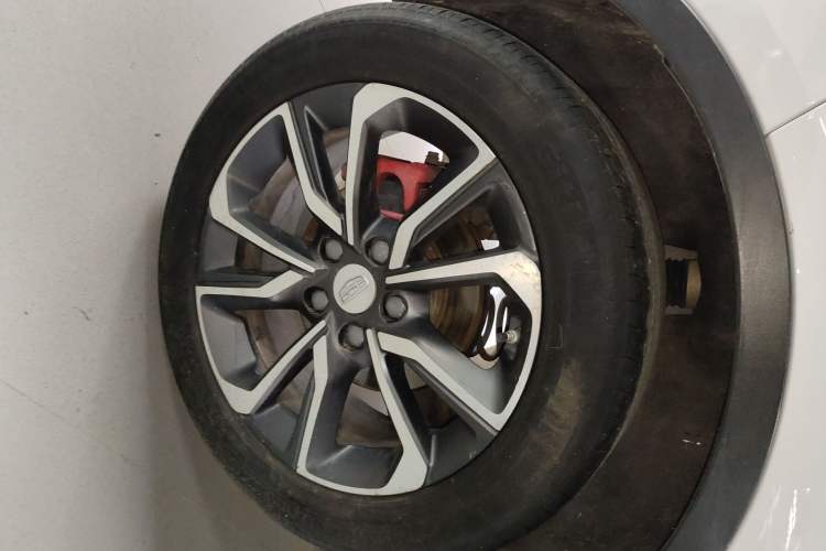 Used Geely Auto Emgrand GS 2018 Lingchao Edition 1.4T Automatic LingShang Smart Connectivity Model Right Rear Wheel Hub