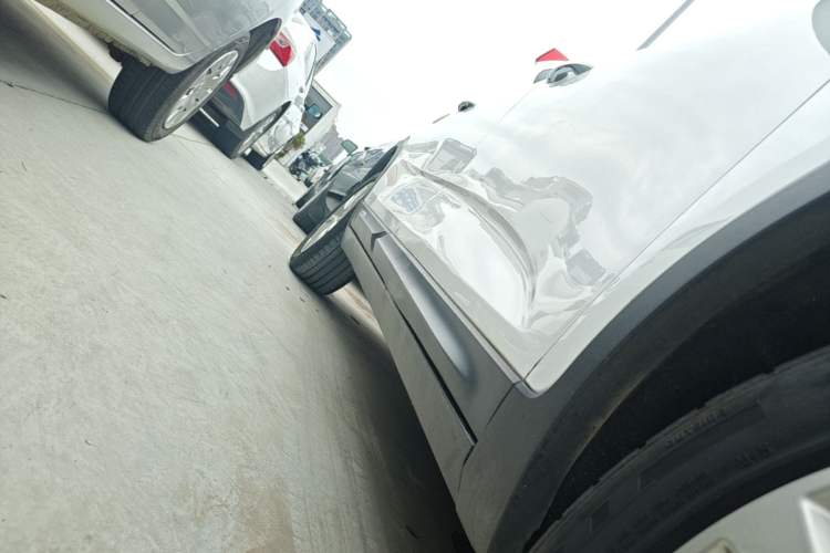 Used Geely Auto Emgrand GS 2018 Sport Edition 1.4T Automatic LingShang Model Right Side Sill