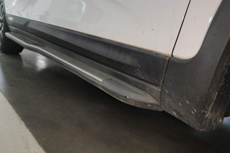 Used Geely Auto Emgrand GS 2018 Lingchao Edition 1.4T Automatic LingShang Smart Connectivity Model Right Side Sill