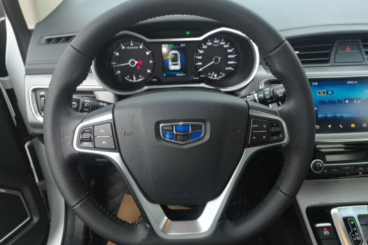 Used Geely Auto Emgrand GS 2018 Elegant Edition 1.8L Automatic LingShang Model Steering Wheel