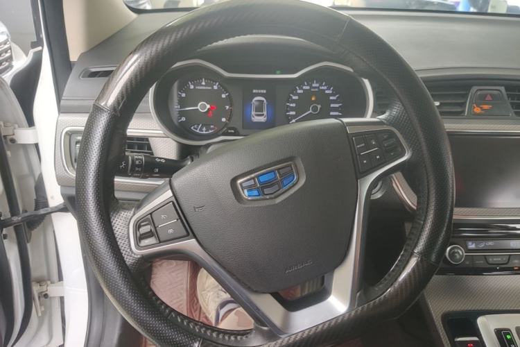 Used Geely Auto Emgrand GS 2018 Elegant Edition 1.8L Automatic LingShang Model Steering Wheel
