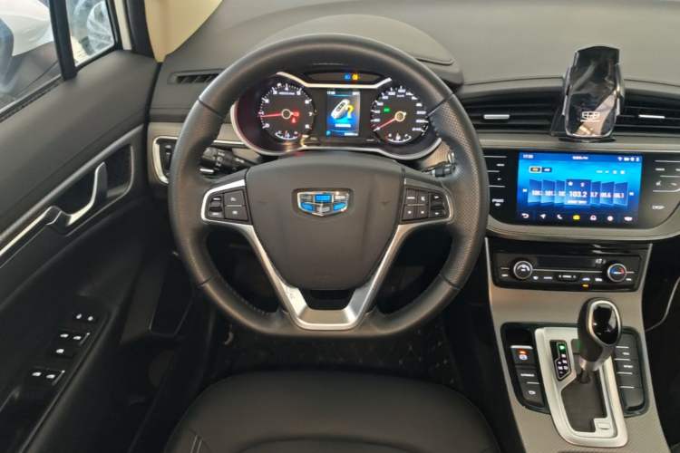Used Geely Auto Emgrand GS 2018 Elegant Edition 1.8L Automatic LingShang Model Steering Wheel