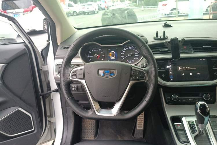 Used Geely Auto Emgrand GS 2018 Lingchao Edition 1.4T Automatic LingShang Smart Connectivity Model Steering Wheel