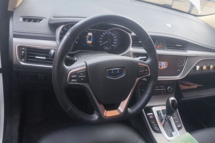 Used Geely Auto Emgrand GS 2018 Elegant Edition 1.8L Automatic LingShang Model Steering Wheel