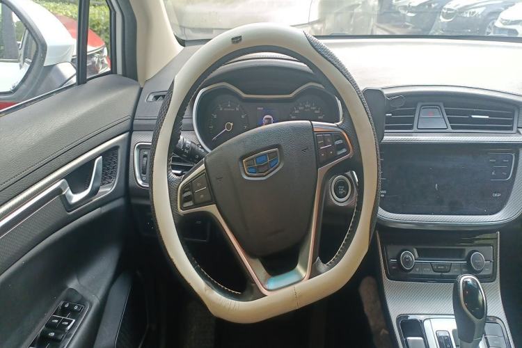 Used Geely Auto Emgrand GS 2018 Elegant Edition 1.8L Automatic LingShang Model Steering Wheel