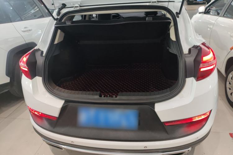 Used Geely Auto Emgrand GS 2018 Sport Edition 1.4T Automatic ZhenShang Model Trunk