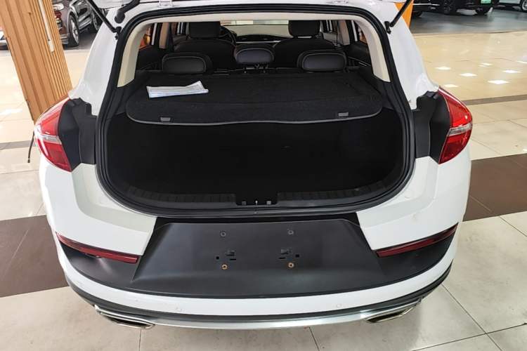Used Geely Auto Emgrand GS 2018 Sport Edition 1.4T Automatic LingShang Model Trunk