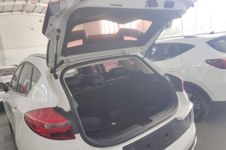 Used Geely Auto Emgrand GS 2018 Lingchao Edition 1.4T Automatic ZhenShang Smart Connectivity Model Trunk