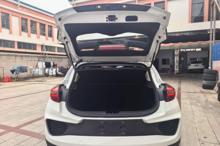 Used Geely Auto Emgrand GS 2018 Lingchao Edition 1.4T Automatic ZhenShang Smart Connectivity Model Trunk