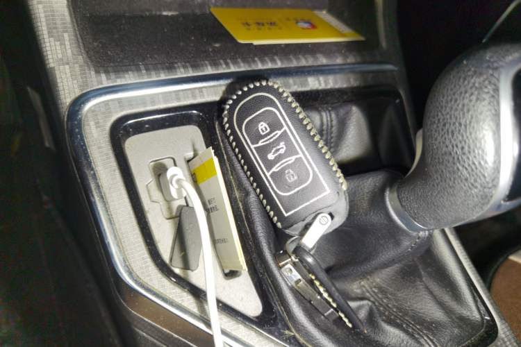 Used Geely Auto Emgrand GS 2018 Elegant Edition 1.8L Manual LingShang Model Vehicle Key