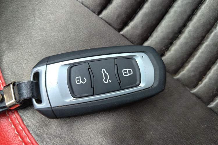 Used Geely Auto Emgrand GS 2018 Elegant Edition 1.8L Manual LingShang Model Vehicle Key