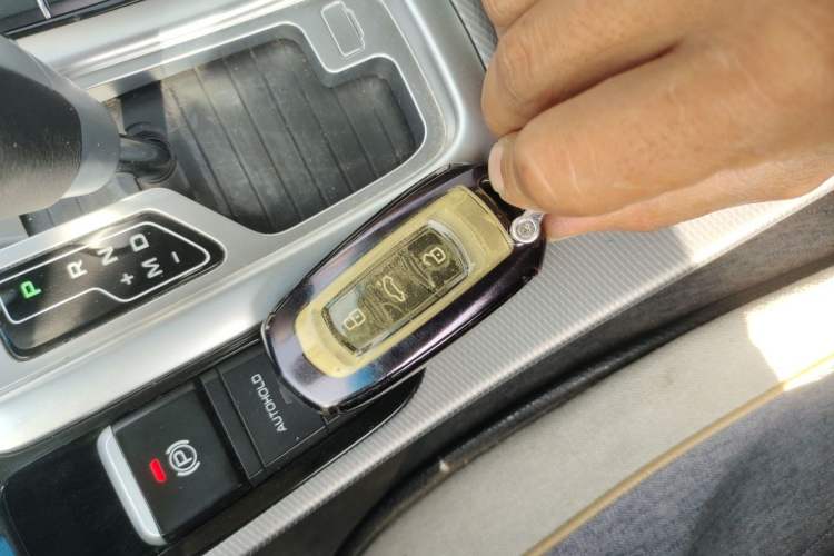 Used Geely Auto Emgrand GS 2018 Lingchao Edition 1.4T Automatic ZhenShang Smart Connectivity Model Vehicle Key