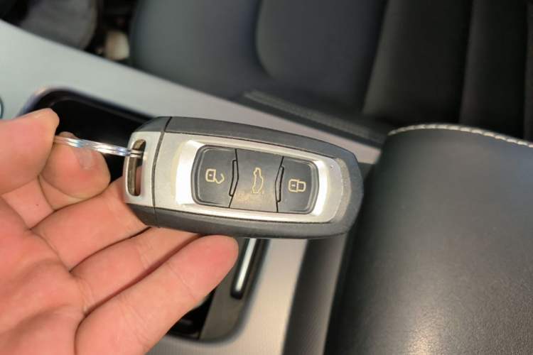 Used Geely Auto Emgrand GS 2018 Sport Edition 1.8L Automatic LingShang Model Vehicle Key