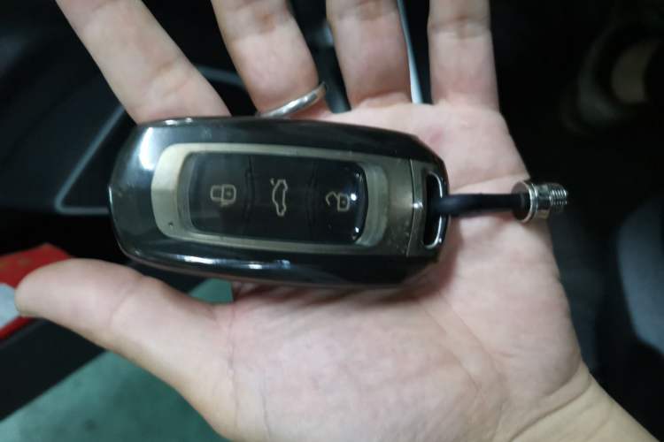 Used Geely Auto Emgrand GS 2018 Sport Edition 1.8L Automatic LingShang Model Vehicle Key