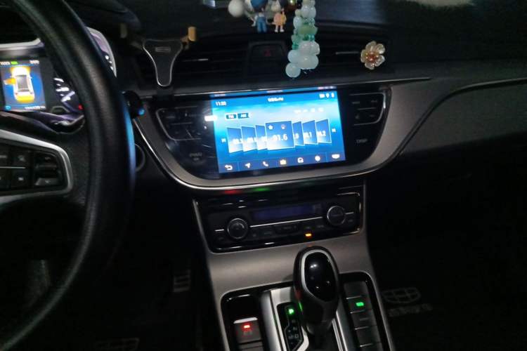 Used Geely Auto Emgrand GS 2018 Sport Edition 1.8L Automatic LingShang Model Audio And AC Panel