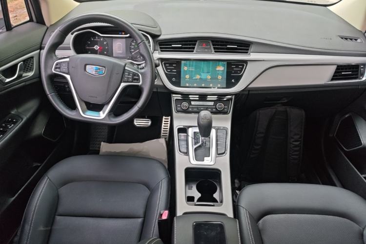 Used Geely Auto Emgrand GS 2018 Lingchao Edition 1.4T Automatic LingShang Smart Connectivity Model Center Console