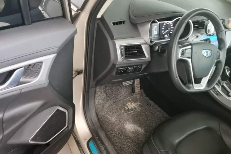Used Geely Auto Emgrand GS 2018 Sport Edition 1.8L Automatic LingShang Model Driver Seat