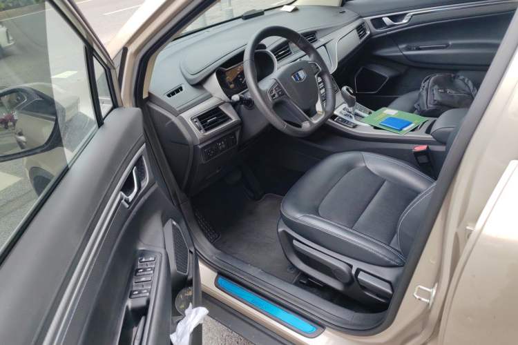 Used Geely Auto Emgrand GS 2018 Elegant Edition 1.8L Automatic LingShang Model Driver Seat