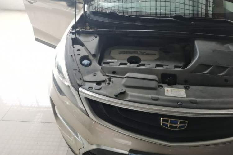 Used Geely Auto Emgrand GS 2018 Sport Edition 1.8L Automatic LingShang Model Engine Bay Right