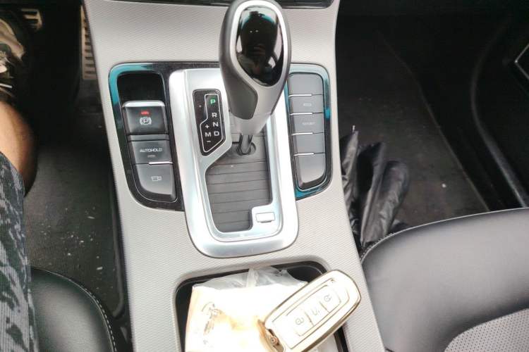 Used Geely Auto Emgrand GS 2018 Lingchao Edition 1.4T Automatic LingShang Smart Connectivity Model Gear Lever