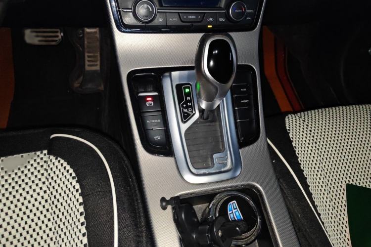 Used Geely Auto Emgrand GS 2018 Sport Edition 1.4T Automatic LingShang Model Gear Lever