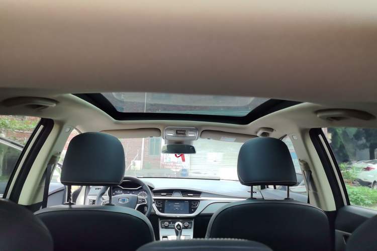 Used Geely Auto Emgrand GS 2018 Lingchao Edition 1.4T Automatic LingShang Smart Connectivity Model Headliner