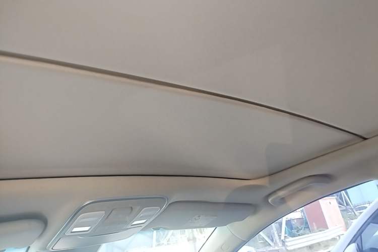 Used Geely Auto Emgrand GS 2018 Sport Edition 1.8L Automatic LingShang Model Headliner