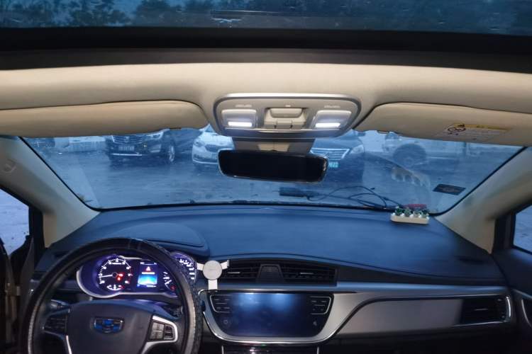 Used Geely Auto Emgrand GS 2018 Lingchao Edition 1.4T Automatic ZhenShang Smart Connectivity Model Headliner