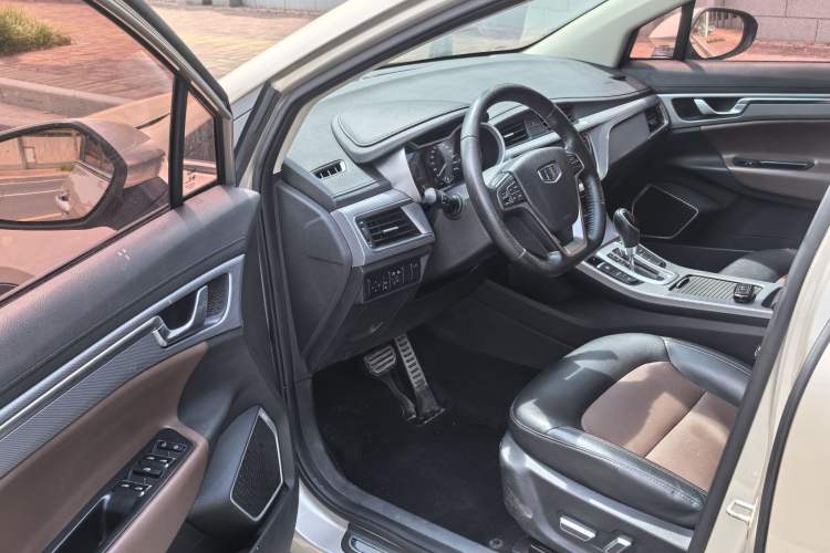 Used Geely Auto Emgrand GS 2018 Sport Edition 1.4T Automatic ZhenShang Model Interior 2