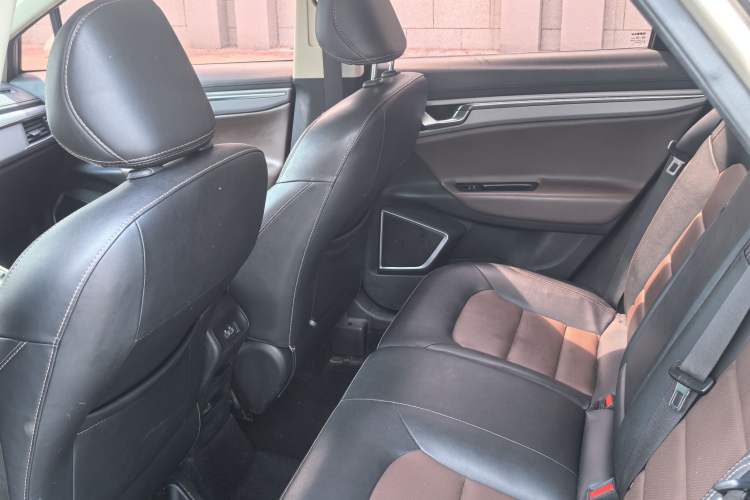 Used Geely Auto Emgrand GS 2018 Sport Edition 1.4T Automatic ZhenShang Model Interior 3