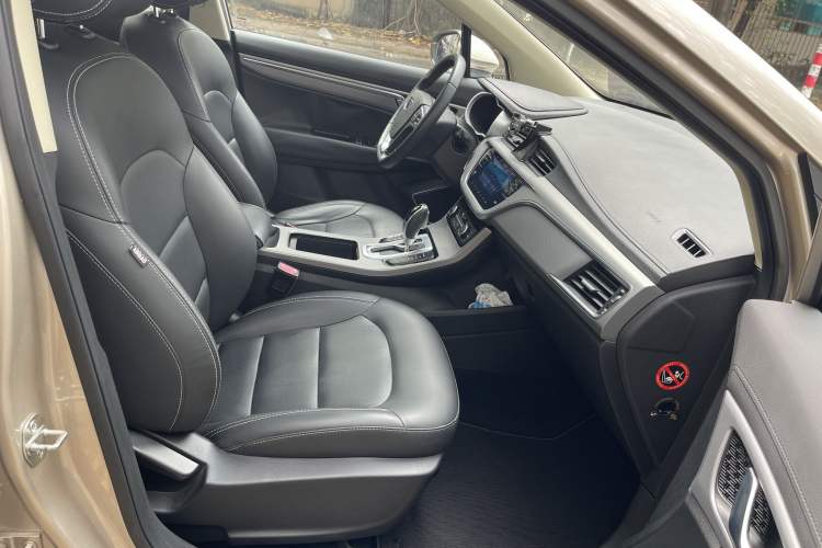Used Geely Auto Emgrand GS 2018 Sport Edition 1.8L Automatic LingShang Model Interior 3