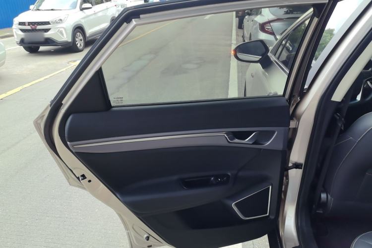 Used Geely Auto Emgrand GS 2018 Lingchao Edition 1.4T Automatic LingShang Smart Connectivity Model Interior 5