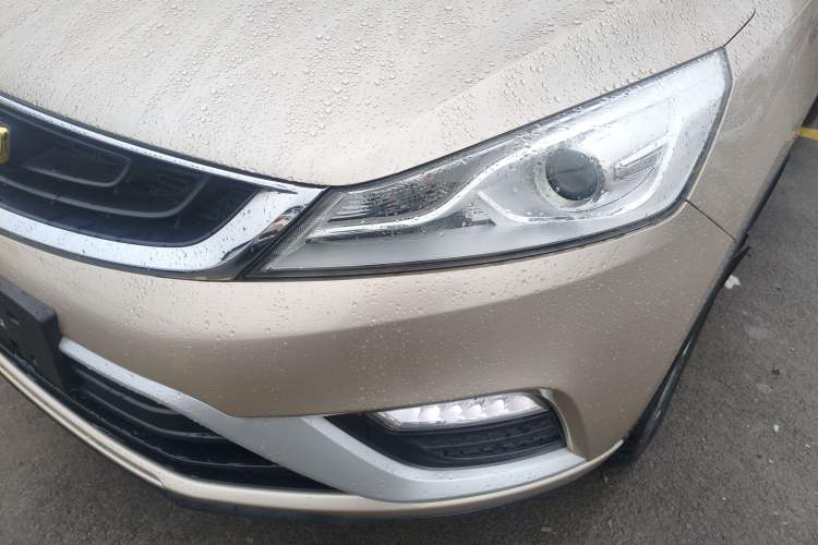 Used Geely Auto Emgrand GS 2018 Elegant Edition 1.8L Automatic LingShang Model Left Front Headlight