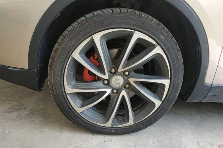 Used Geely Auto Emgrand GS 2018 Lingchao Edition 1.4T Automatic Zunshang Smart Connectivity Model Left Front Wheel Hub